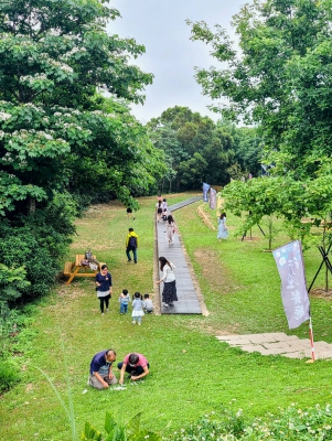 行寮餐廳-外走道風景